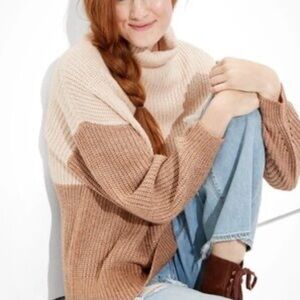 American Eagle Colorblock Turtleneck Sweater Cream Tan Brown Size Large